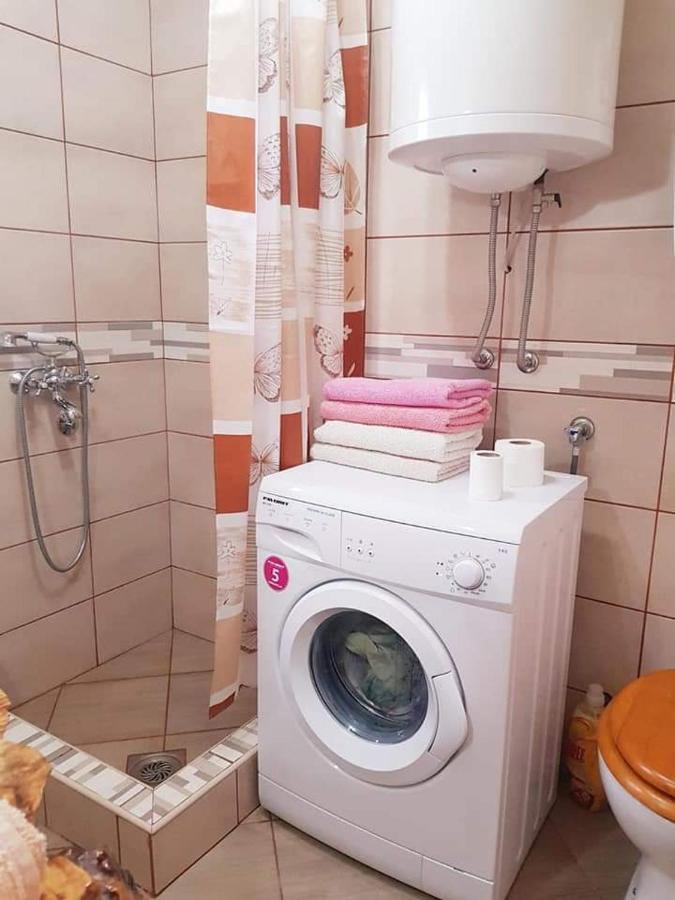 San Na Vodi Vila Semêndria Exterior foto