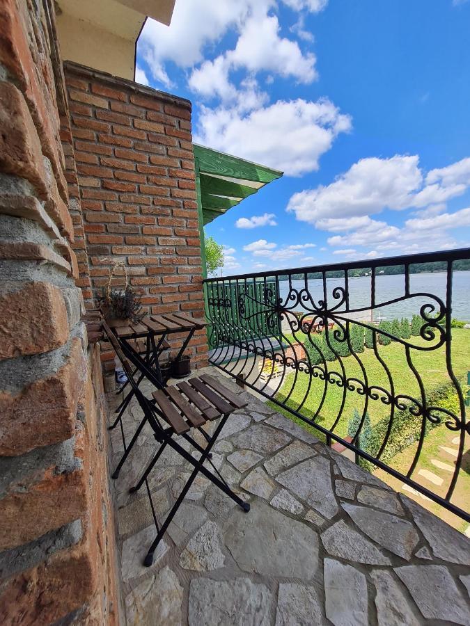 San Na Vodi Vila Semêndria Exterior foto